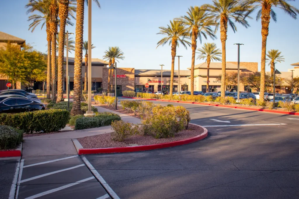 Centra Point Plaza